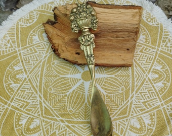 Chausse-pied en laiton vintage, cuillère à chaussure ornée