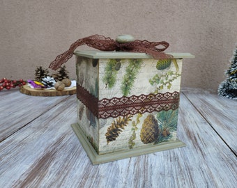 Candy Box with Image of Pine Cones, Wooden Storage Box, Decoupage Box, Trinket Box, Christmas Gift, Wooden Kitchen Box, Lace Box