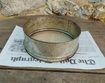 Vintage Rusty Metal Flour Sifter: Rustic Kitchen Decor