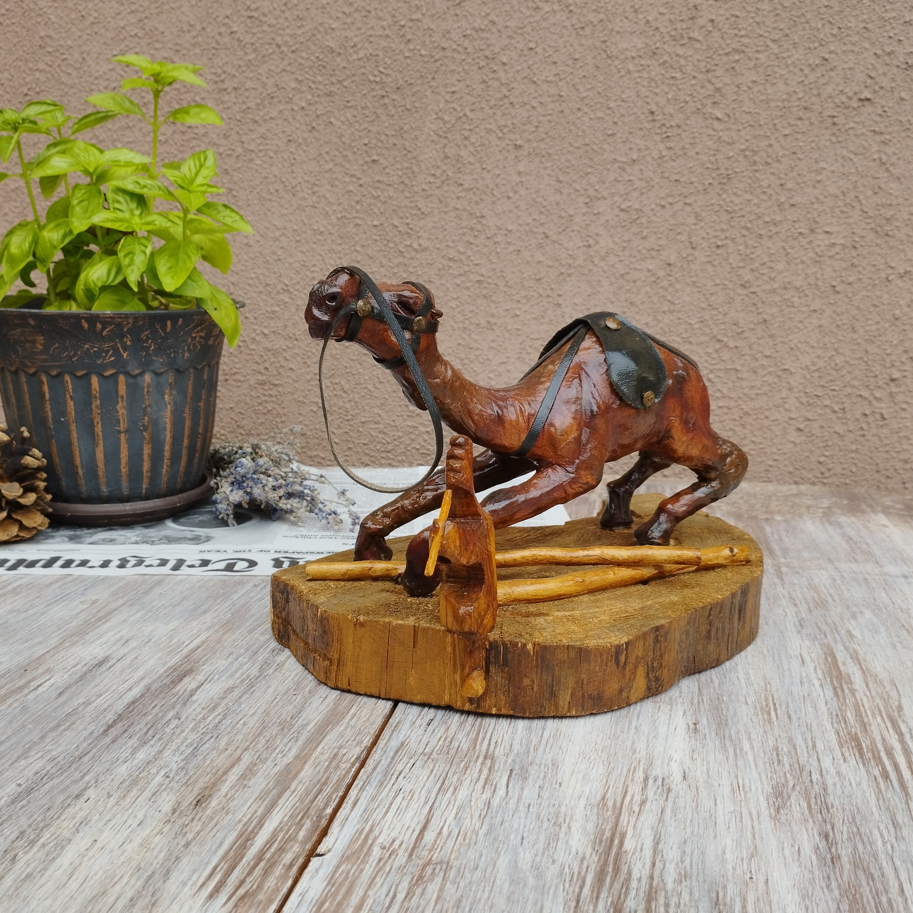 Statuetta cammello vintage Cammello in pelle