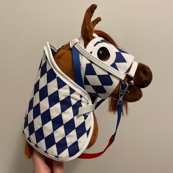 A5 Hobby Horse Secretariat, small hobby horse with tack