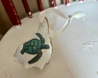 Sea Turtle Whelk Ornament