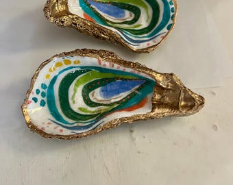 Hand-Painted Oyster Shell Trinket Dish: Gold Trimmed Recycled Art