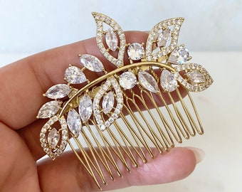 Stunning Bridal Hair Comb Pin Hair Accessory. Gold. Crystal. Cubic Zirconia. Vine. Marquise. Elegant. Dainty. Simple. Headpiece. Pretty.