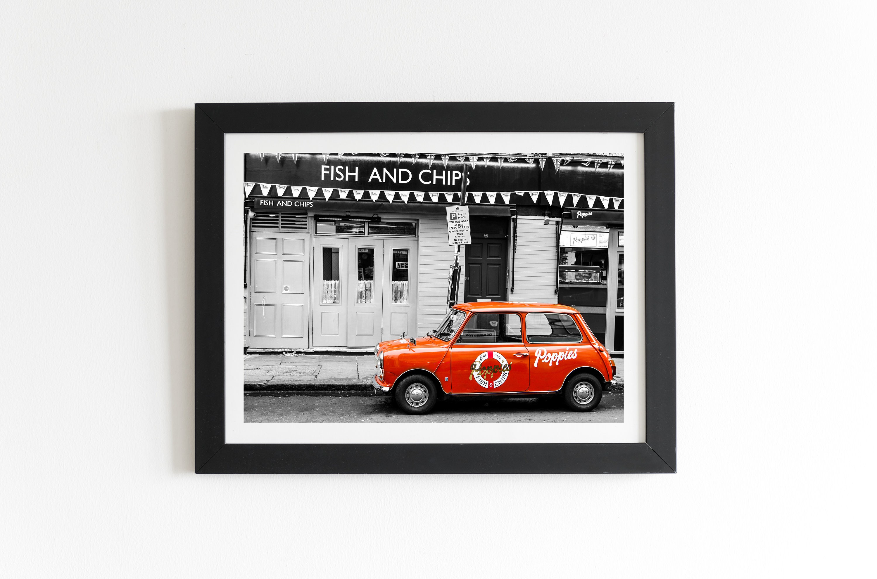 Photographie Londres Austin Mini Tirage Noir et Blanc/Couleur