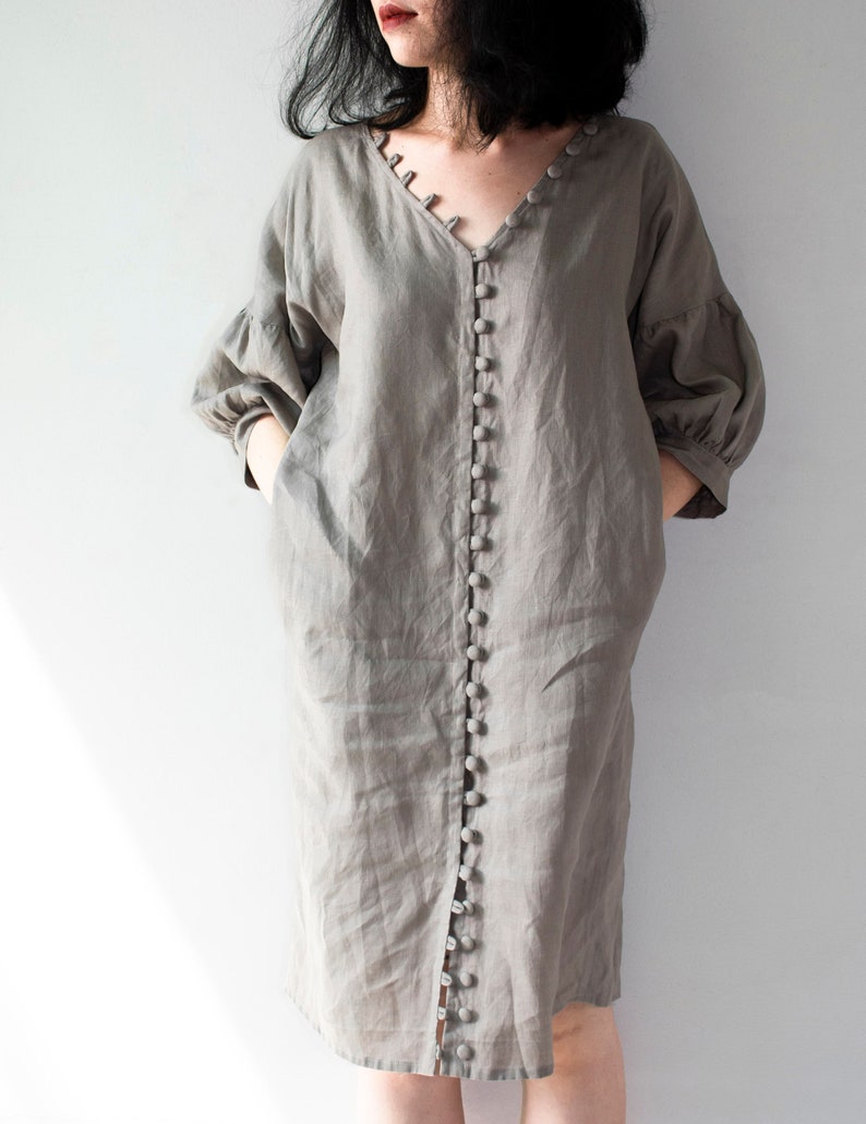 V neck linen dress, button down dress, linen dress women, casual linen dress, linen dress with pockets, linen dress with buttons zdjęcie 1