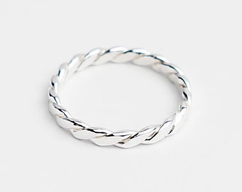 Classic Twisted Sterling Silver Band Ring, rope ring, everyday ring, stackable ring, simple silver ring, dainty ring