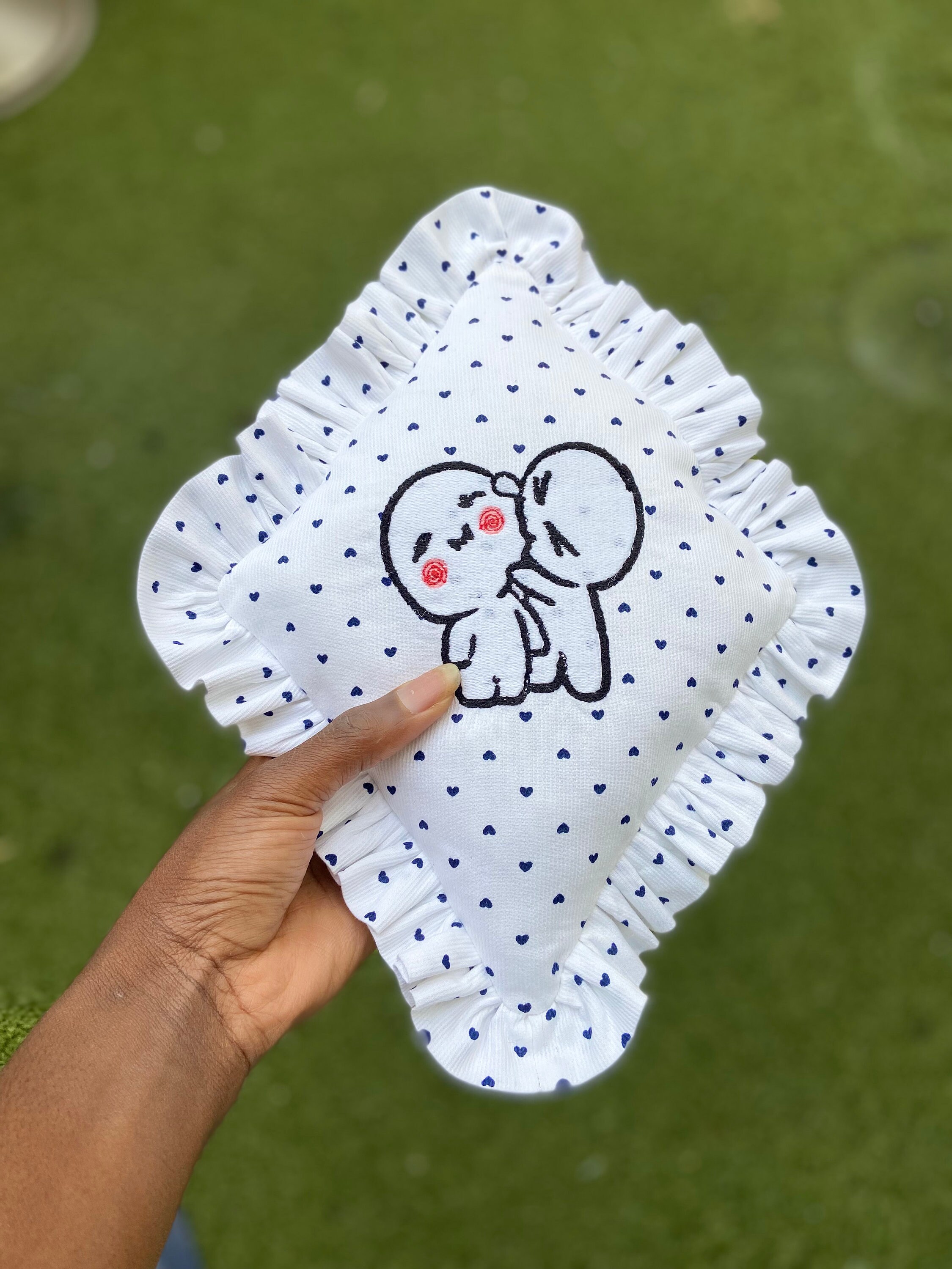 Bisous Gourmande, Coussin Bébé, Coussin de Décor, Cadeau Chambre Bébé