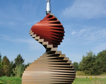 Wooden Wind Spinner – Holz Windspiel, Hanging Outdoor Decor, Rust-Free, Long-Lasting Windmill type Kinetic Sculpture for Deck, Balcony, Yard