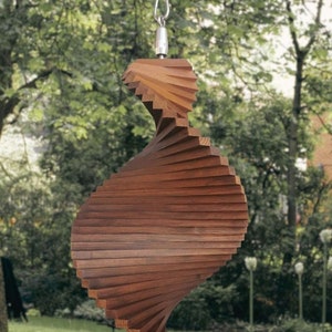 Garden decor Wind spinner High quality Hanging Wood decor for Outdoors Windspinner for House and Garden Porch Decoration Yard art Windmill