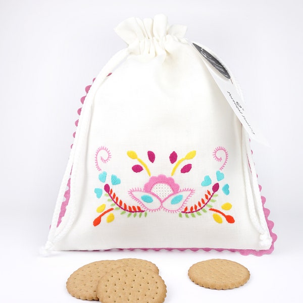 Snack Bag Hand Embroidered, in Linen, Sandwish, Cookies, Saco do Lanche, Pink Ribbon, Viana do Castelo Embroidery