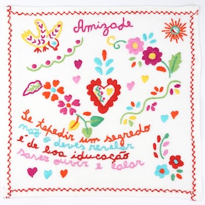 Portuguese Viana Linen Love Kerchief, Friendship Valentine, Valentine&#39;s Kerchief, Small Size, Design 02, Handmade Viana do Castelo Embroidery
