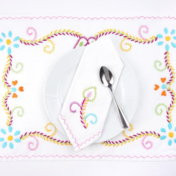 Placemat & Napkin Hand Embroidered, Cotton Tablecloth, Individual, Colored Design, Viana do Castelo Embroidery