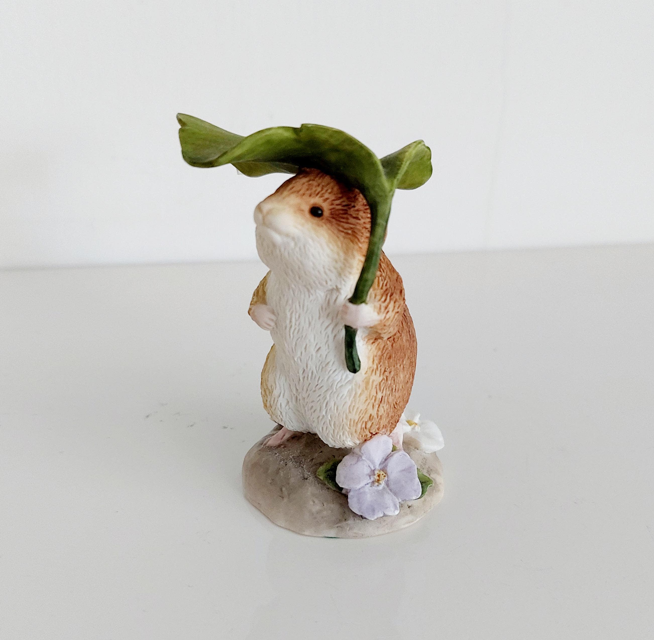 Vintage Border Fine Arts the World of Beatrix Potter Timmy Willy