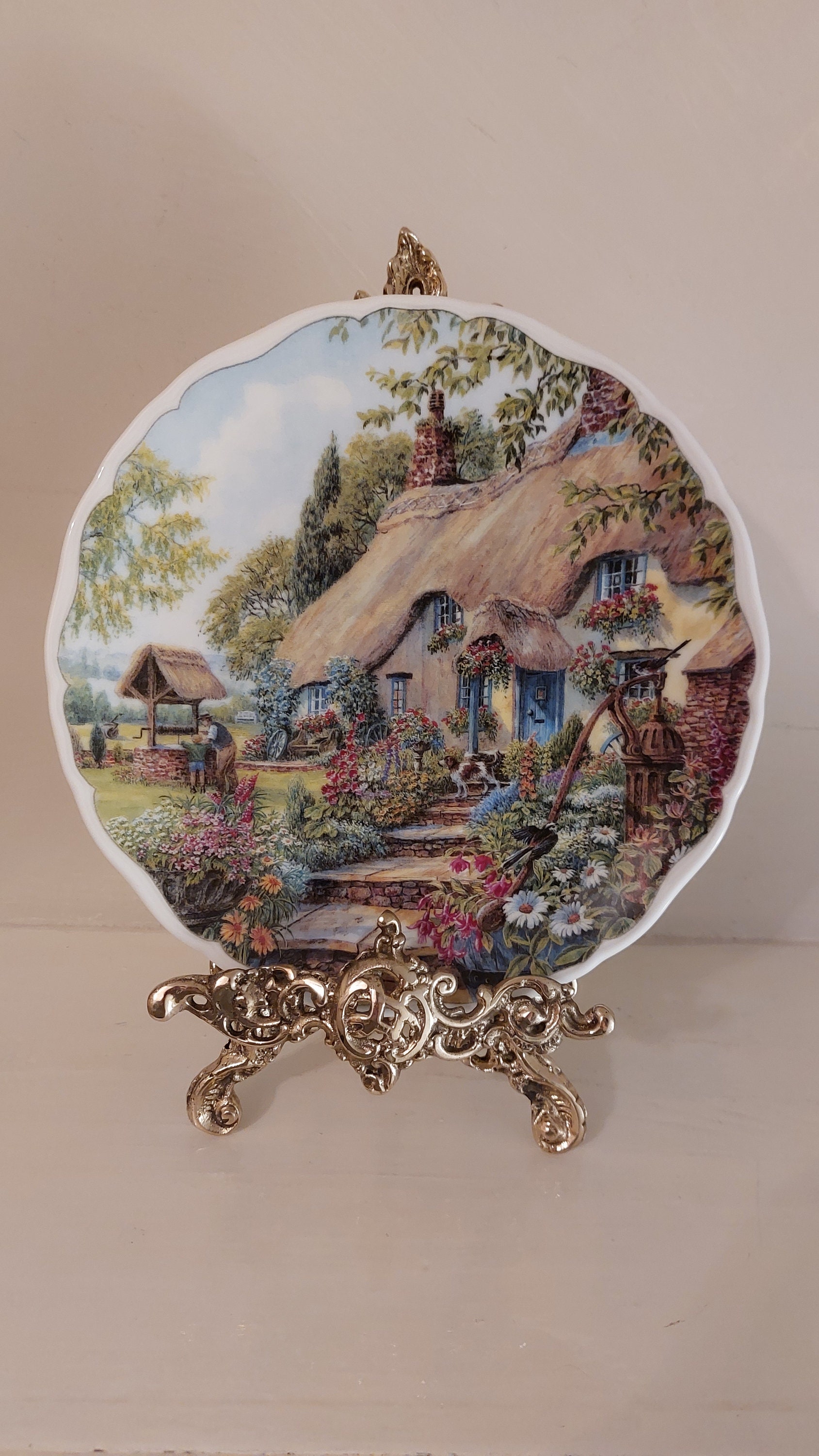 Vintage Royal Albert Dream Cottages Summer 8