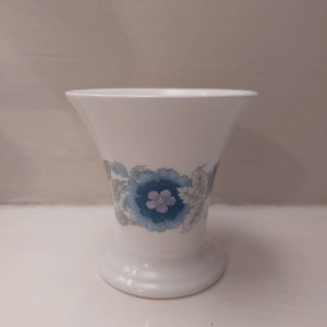 Vintage Wedgwood Clementine Trumpet Vase