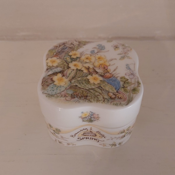 Vintage Royal Doulton Brambly Hedge Spring Trinket Box