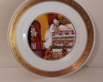 Vintage Royal Copenhagen Hans Christian Anderson The Princess and the Pea Picture Plate
