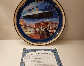 Vintage Bradford Exchange Limited Edition Titanic Queen of the Ocean The Dining Saloon 8" Picture plate.