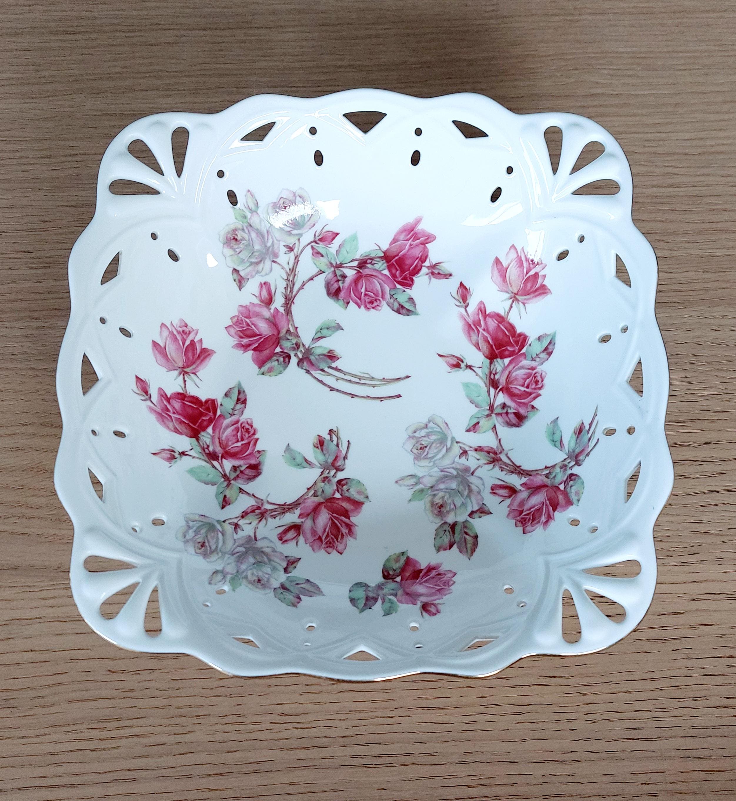 Vintage Aynsley Elizabeth Rose X1 Square Pierced Coffee Table Dish