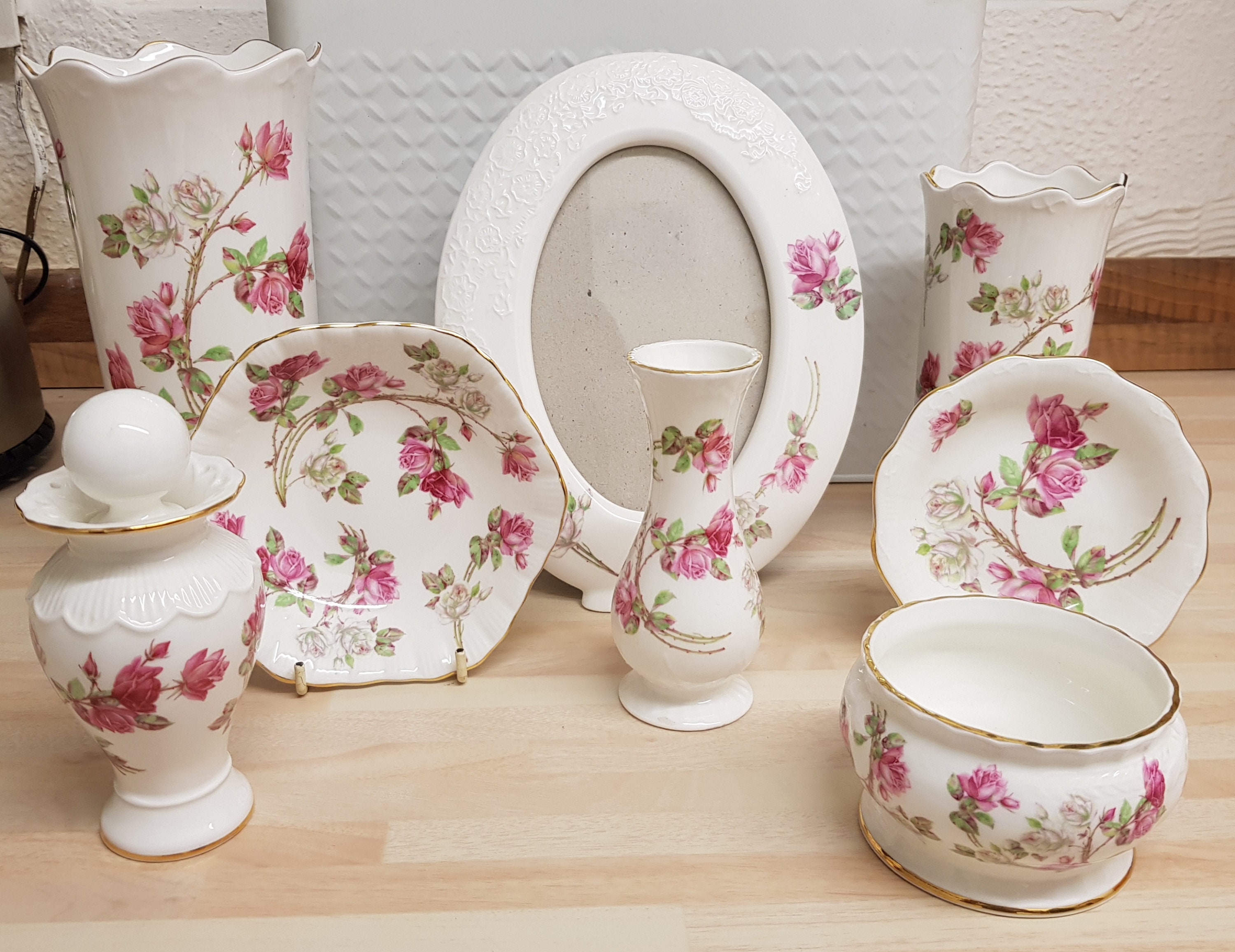 人気TOP Aynsley China - Elizabeth Rose - Etsy テーブル用品