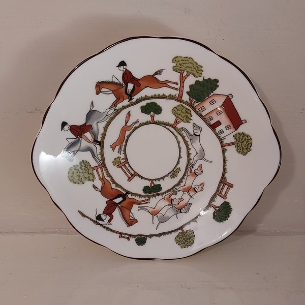 Vintage Coalport The Hunting Scene Scalloped Bowl apx 15cm