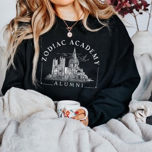 Felpa invecchiata con licenza Zodiac Academy Alumni / Camicia BookTok / Sottile merchandising libresco