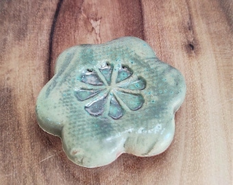 Ceramic flower fridge magnet, cute ceramics made in Israel for the spring holidays