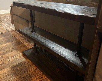 Estantería industrial rústica