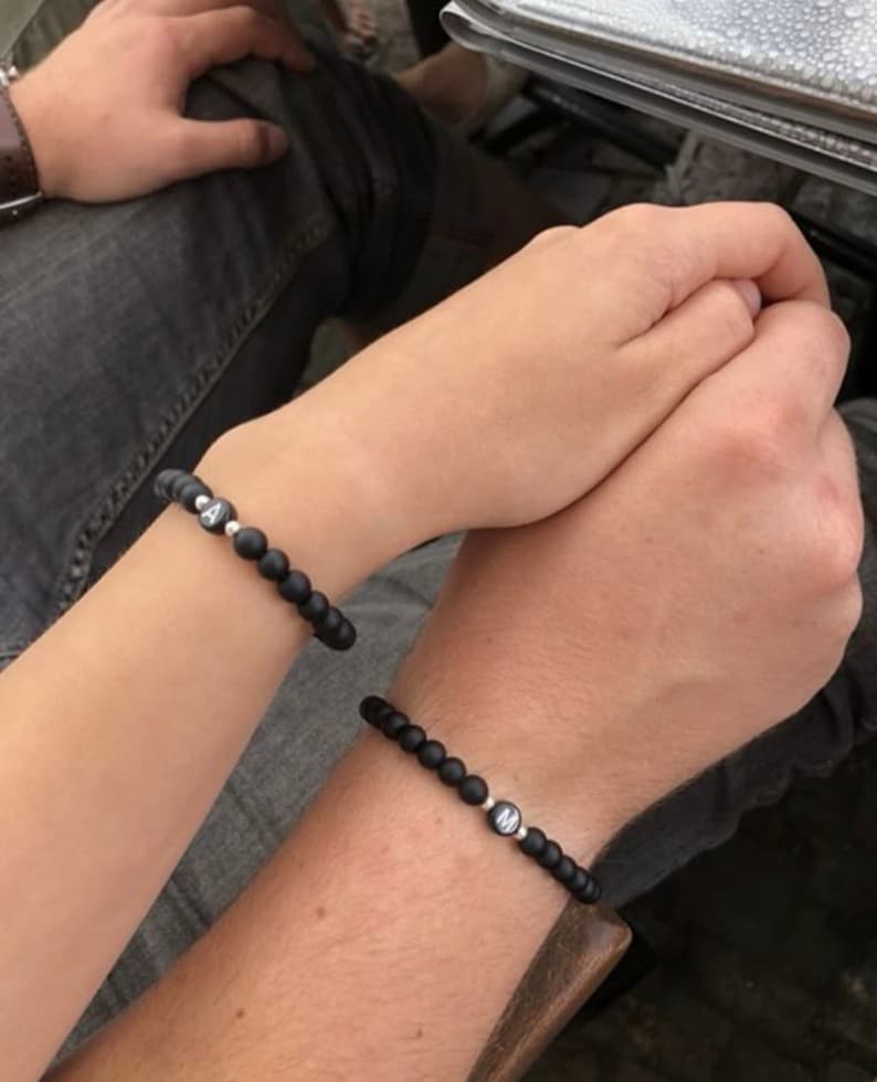 Partnerarmband für PaarePersonalisiert mit deinem WunschtextPartnerschmuckArmband mit GravurFreundschaftsarmband Perlenarmband image 5