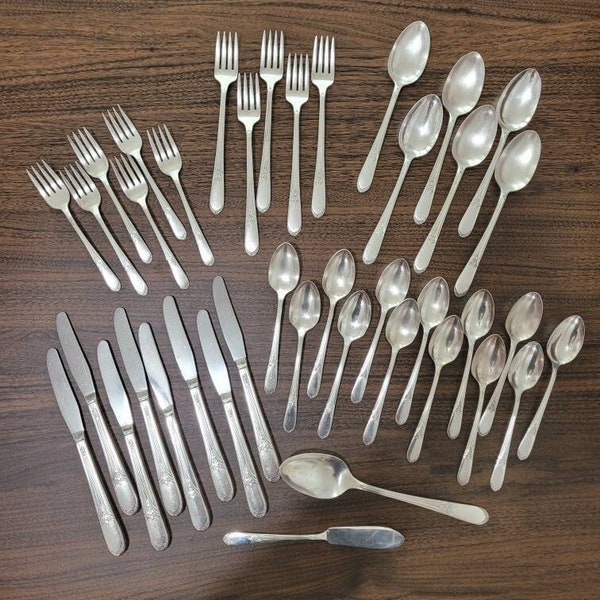 1930's Floral WM Rogers Devonshire Marylou Silverplate Flatware Art Deco Vintage Replacement Pieces, Great Addition to Current Set Serving