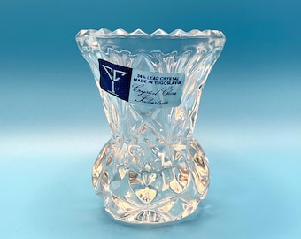 Porta-palitos de cristal, base prismática, topo serrilhado, peça vintage fabricada na Iugoslávia.