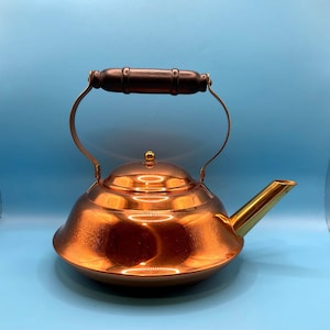 Copper Teapot Kettle, Wood Handle, Vintage Coppercraft Guild Country Farmhouse Decor