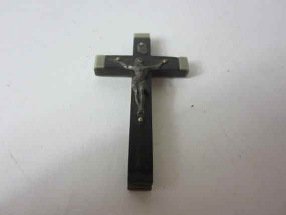 Superbe Français Miniature Vintage en Bois et Métal Crucifix/Croix.