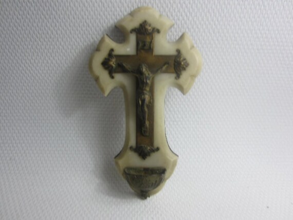 Superbe Croix de Laiton Religieux Vintage Français avec Un Perron. Fabriqué à Partir et Marbre.