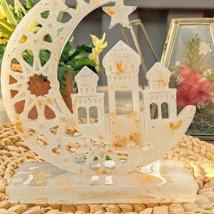 Muslim 3 different tabletops shapes