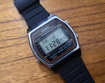 CASIO W-300 80s ”CASIO Marlin” Vintage Vintage ULTRA Rare Casio W-300 Marlin 1980s Module 106 Japan Men's