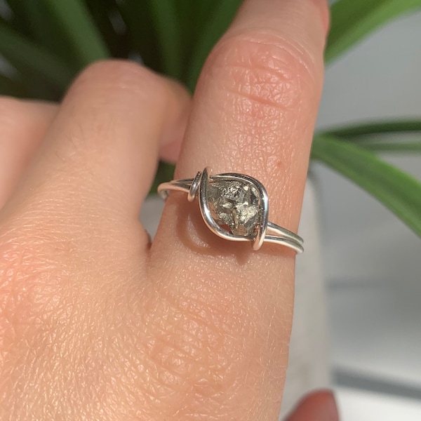 Pyrite ring Silver plated - wire wrapped abundance stone manifestation crystal jewelry meditation spiritual fools gold sparkly ring for her