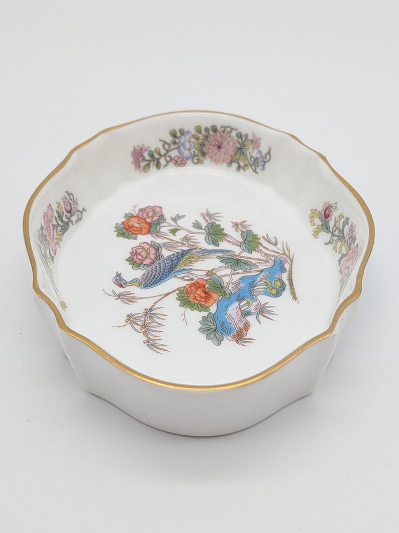 Vintage Wedgwood Kutani Crane Bone China Trinket Dish, Gold Trim Asian Decor image 6