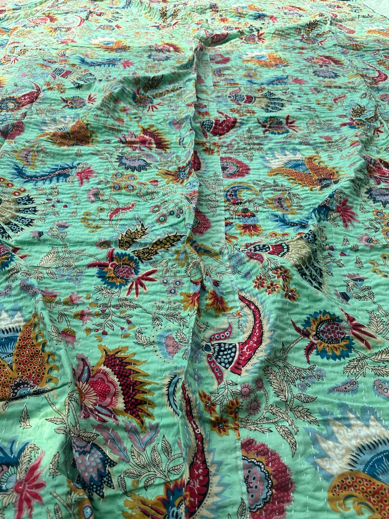 Trapunta Kantha indiana Copriletto Kantha fatto a mano Copriletto Kantha indiano Coperta in cotone Gudari Kantha Trapunta indiana king size immagine 3