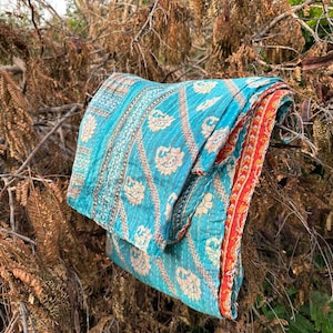 Wholesale Lots Of Cotton Vintage Kantha Throw Blankets & Quilts Reversible Bedspread Bedding Indian Bed Covers  Hand Stitched Quilted