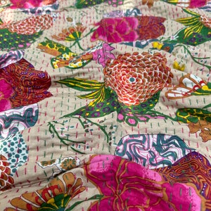 Couette kantha verte grande taille couverture kantha bohème indienne faite à la main de literie kantha couvertures courtepointes à vendre et cadeaux housses matelassées Beige