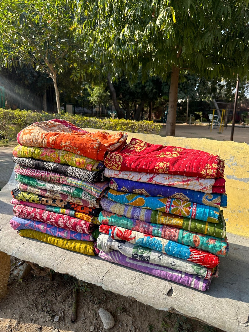 Wholesale Lot Of Indian Vintage Kantha Quilt Handmade Throw Reversible Blanket zdjęcie 8