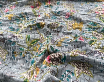 Indien Kantha Quilt Fait à la main Kantha Couvre-lit Jeter Couverture en coton Gudari King Print Kantha Twin et Queen Size Kantha Quilt