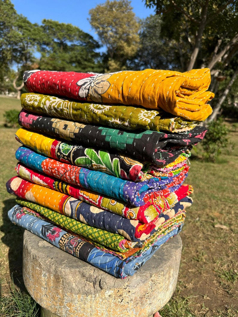 Wholesale Lots Of Cotton Vintage Kantha Throw Blankets & Quilts Reversible Bedspread Bedding Indian Bed Covers Hand Stitched Quilted image 2