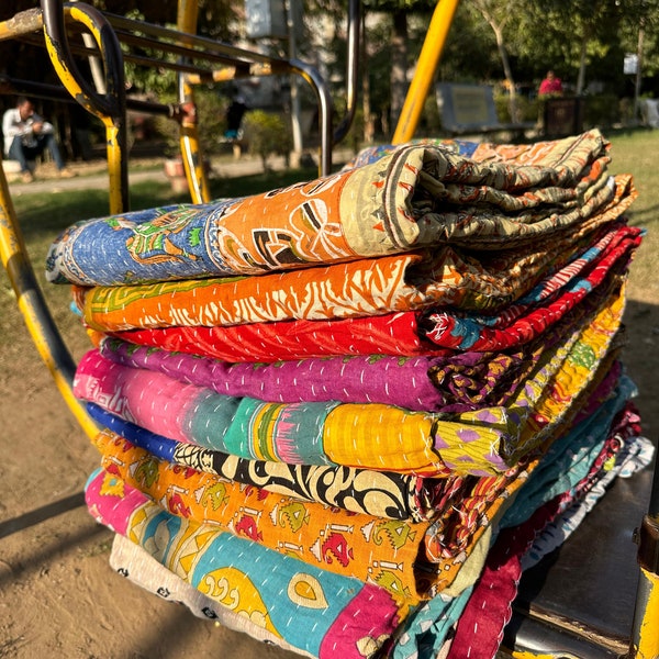 Wholesale Lot of Indian Vintage Cotton Kantha Quilts Handmade Sari Kantha Throw Blankets Sun Dance Beautiful Bohemian Bedding Blankets