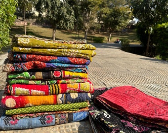 Lot de gros couette vintage Kantha, couverture indienne sari courtepointe Kantha, literie antique couvre-lit simple Kantha, courtepointes Boho Kantha