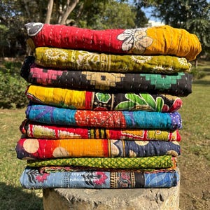 Sale on Vintage Kantha Quilt, Sari Coverlet, Sundance Kantha Throw Recycle, Reversible Blanket Bedspread Cotton Fabric BOHEMIAN 85X55 quilt