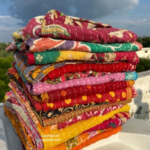 Wholesale Lot Of Indian Vintage Kantha Quilt Handmade Throw Reversible Blanket Bedspread Cotton Fabric BOHEMIAN quilt