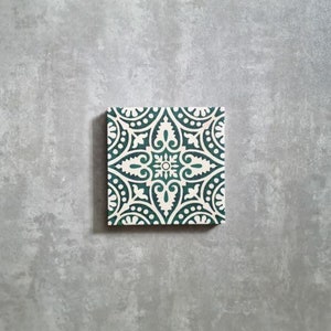 COMPLETE TILE PATTERN: Fleur De Lis, Non-slip Moroccan patterned porcelain wall and floor tiles Cement tiles